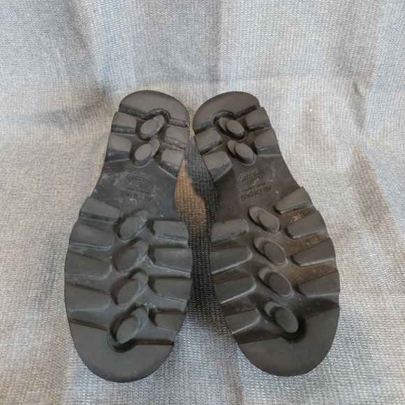 ALOHAS Track black leather loafers - Picture 8 of 10